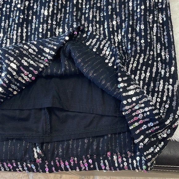 Karen Kane Long Sleeve Sequin Sheath Dress - Picture 5 of 10